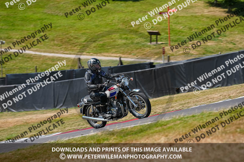 cadwell park;cadwell park photographs;cadwell trackday photographs;enduro digital images;event digital images;eventdigitalimages;peter wileman photography;racing digital images;trackday digital images;trackday photos